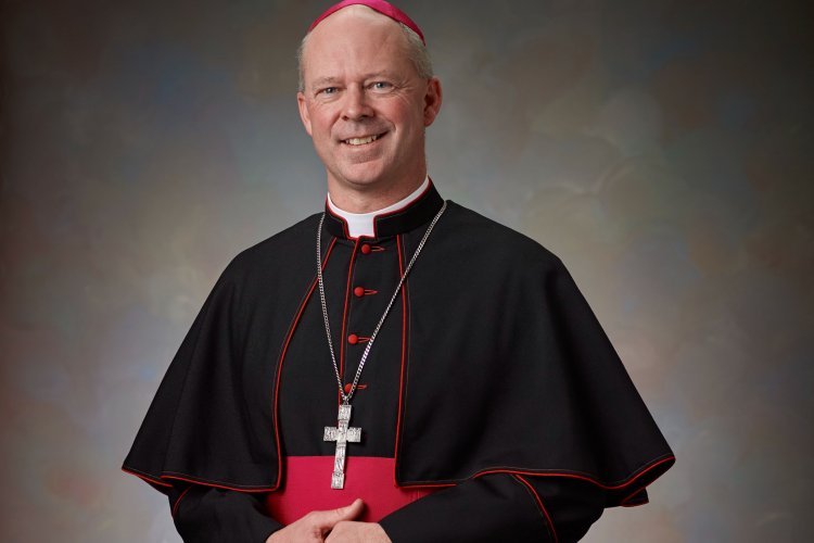 Pope Francis appoints Fairbanks bishop Zielinski to lead Minnesota diocese